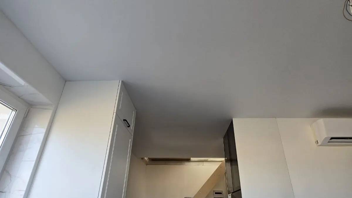 Varjuprofiil — täpne ümbersõit mööblist ja nurkadest