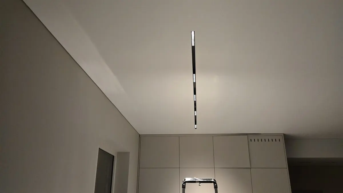 Rööbasüsteem ja varjuprofiil — erinevad vaated